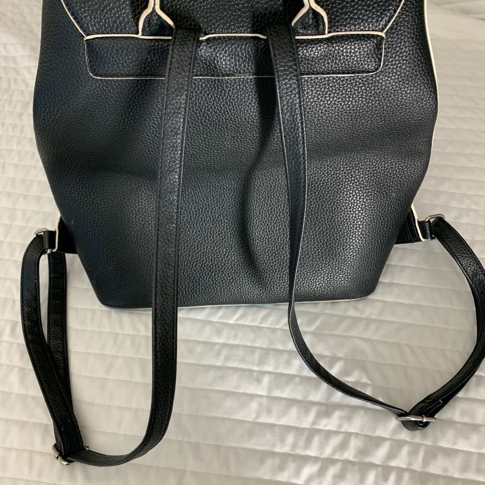 Backpack purse - Picture 3 of 3